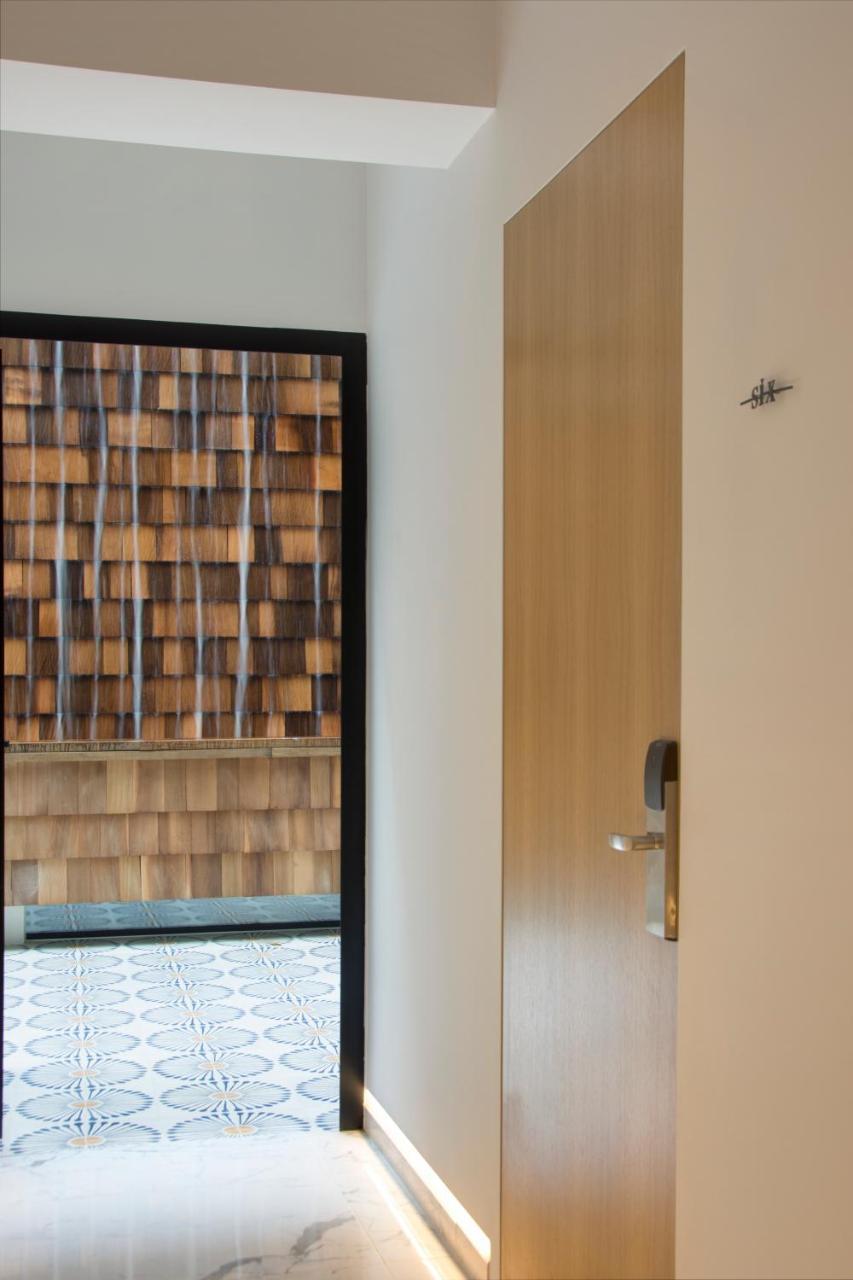 Coco-Mat Athens Jumelle Hotel Екстериор снимка A door with a water curtain